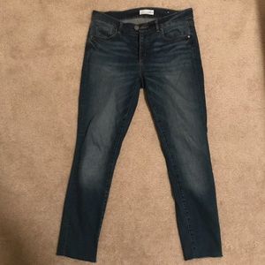 LOFT Jeans - LOFT Modern Raw Hem Frayed Skinny Ankle Jeans LOFT Jeans - LOFT Modern Raw Hem Frayed Skinny Ankle Jeans